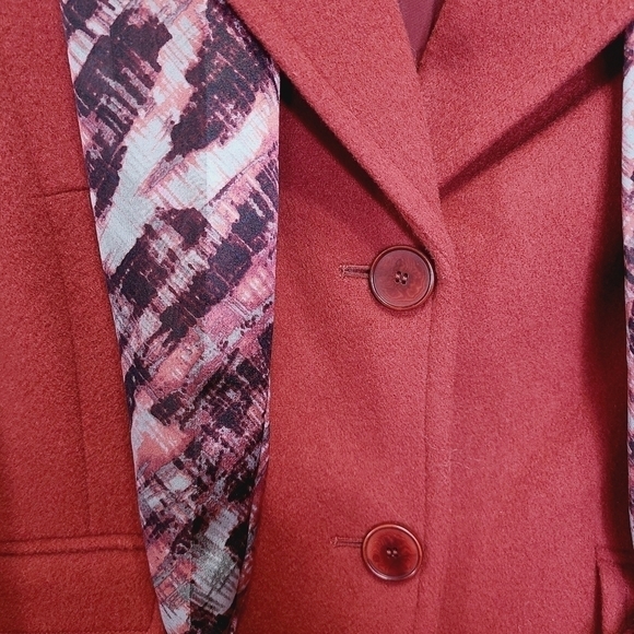 Doncaster Cashmere Jacket - Picture 6 of 11